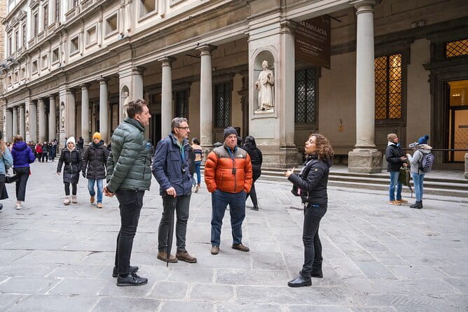 Uffizi Gallery Tour with Botticelli & Michelangelo - Inside the Uffizi: Botticelli and the Renaissance highlights