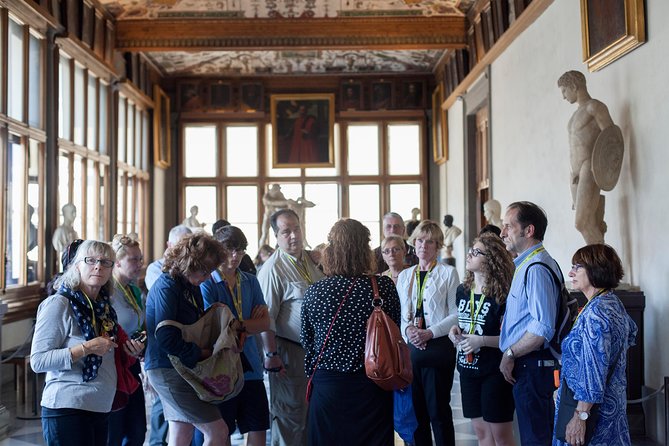 Uffizi Masterclass with Art Expert in Florence - Staying inside after the guided visit