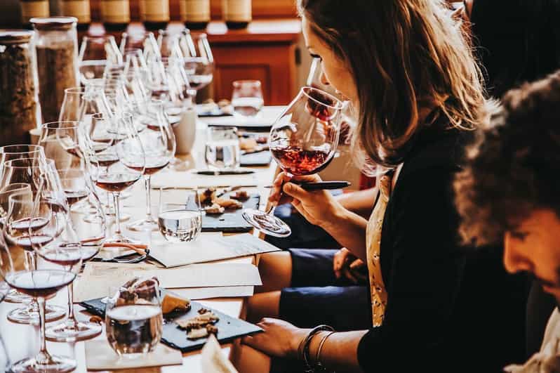 Wine Tasting and History small groups-Florence Uncorked - Five things to know before you book
