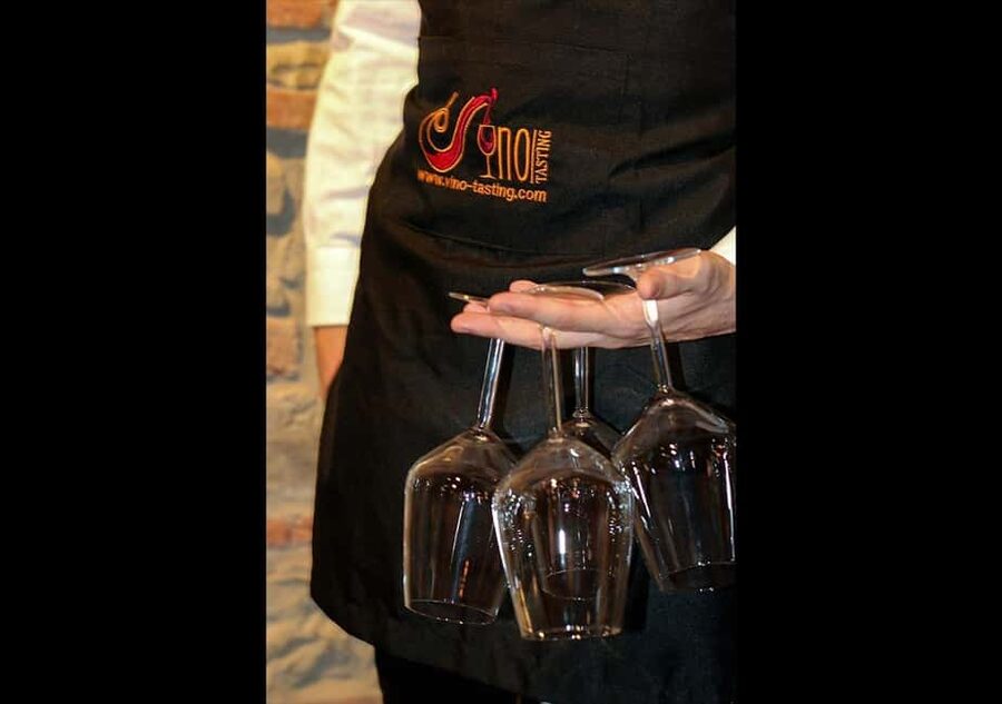 Wine Tasting Experience with Seven Types of Tuscan Wine - Miraia closes with an age-worthy Tuscan style