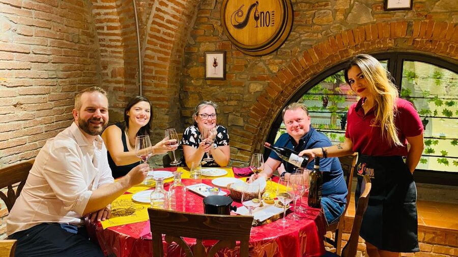 Wine Tasting Experience with Three Types of Tuscan Wine - What comes with the wine