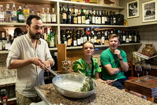 Winner 2025 Florence Sunset Food & Wine Tour by Eating Europe - Why Oltrarno is the right setting for a food tour